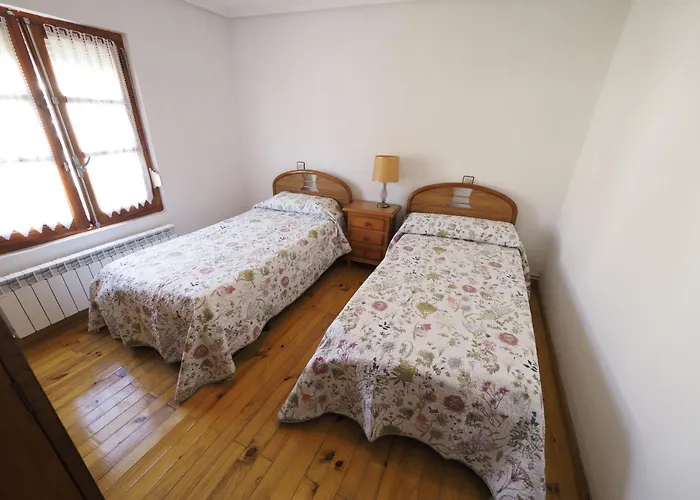 Casa Puri - Acogedora Casa Con Parking Y Patio Interior Chalet *