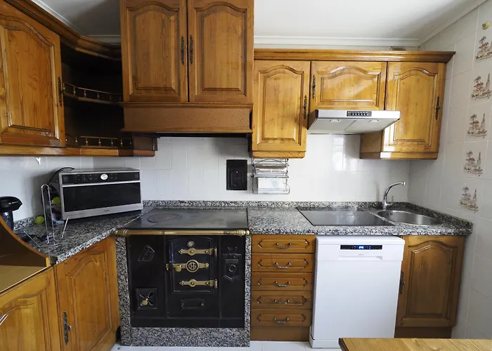 Casa Puri - Acogedora Casa Con Parking Y Patio Interior