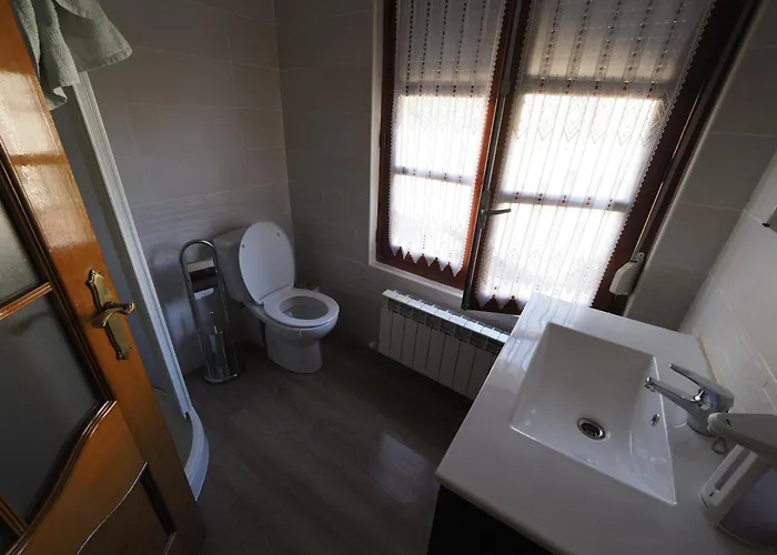 Casa Puri - Acogedora Casa Con Parking Y Patio Interior