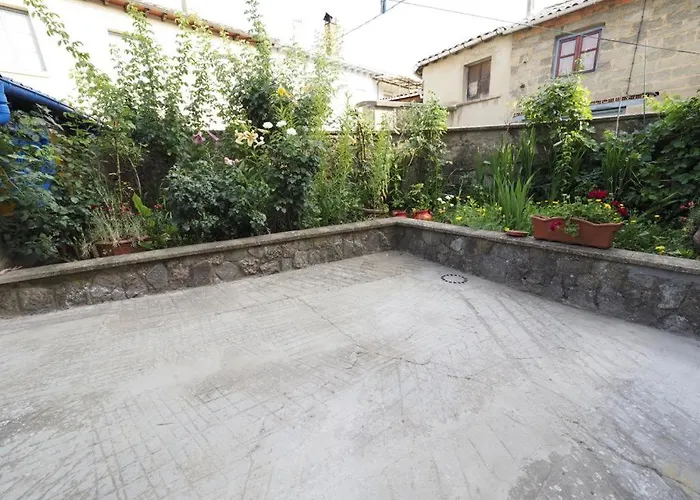 Casa Puri - Acogedora Casa Con Parking Y Patio Interior * Robles de la Valcueva